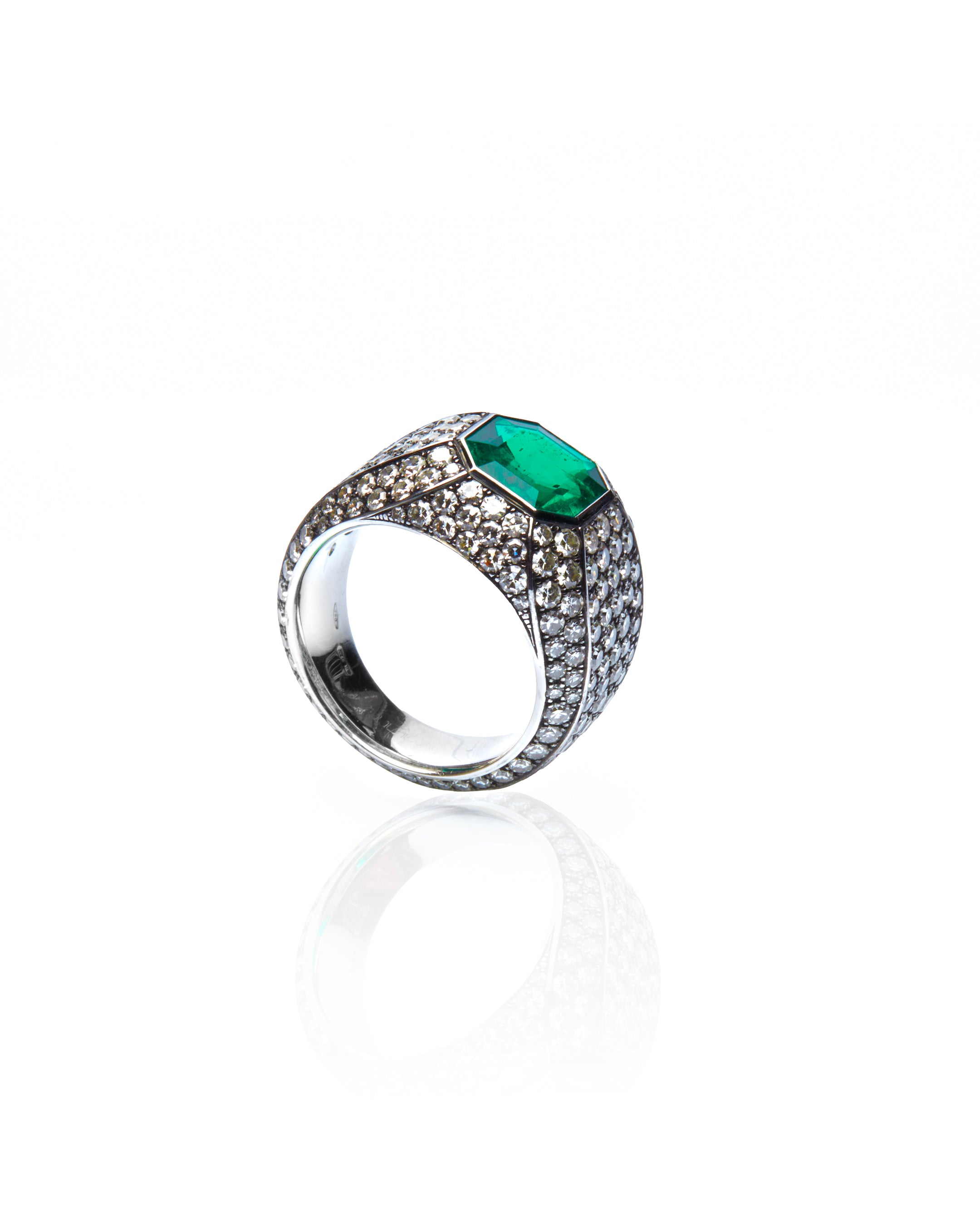 Emerald Micromosaic Ring